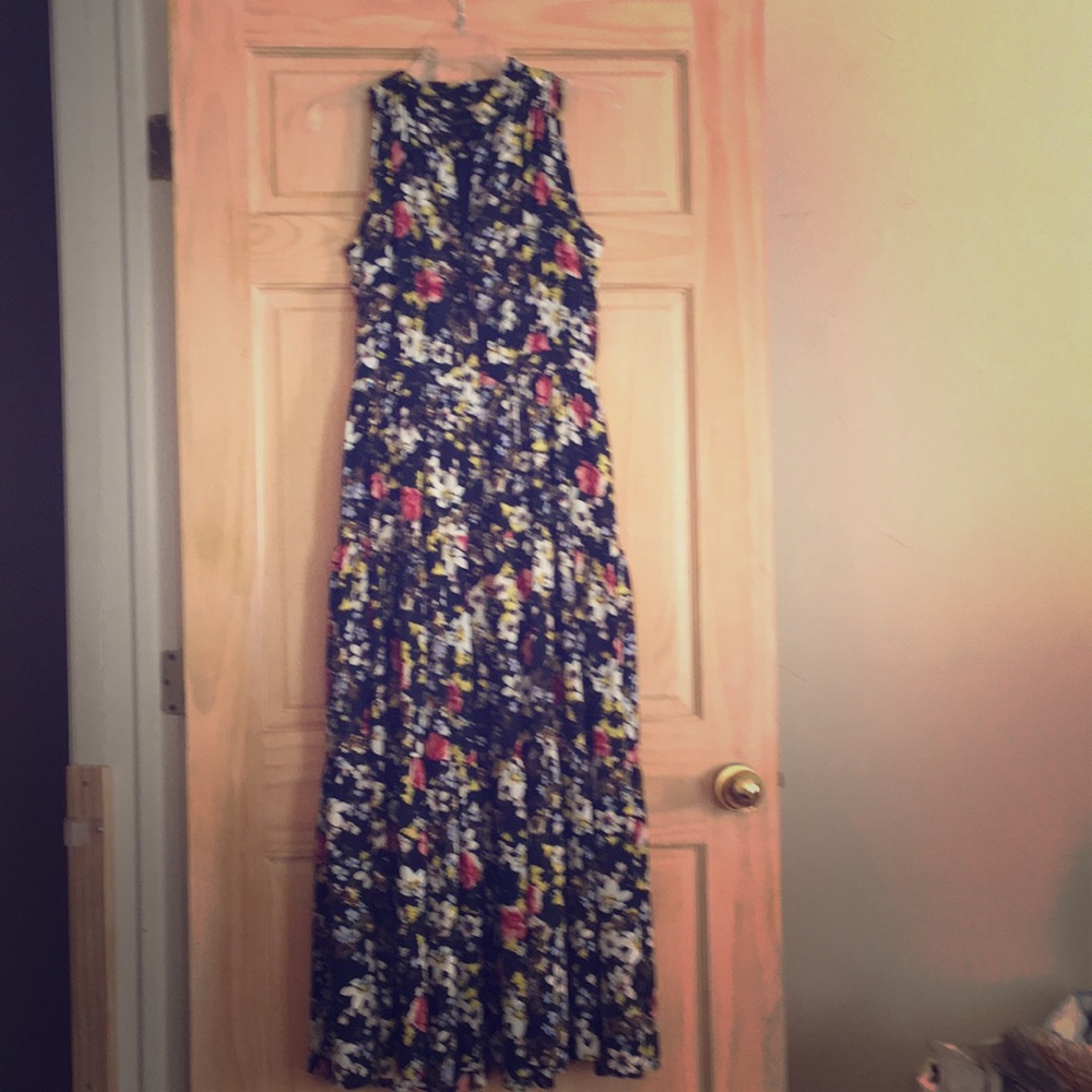 Beautiful floral Banana Republic Dress